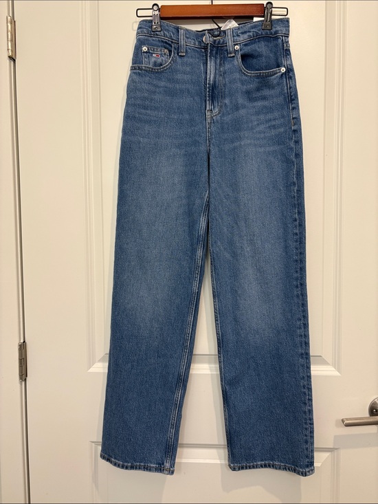 Tommy Hilfiger Denim - Tommy Hilfiger Layla Straight Leg Jeans in Medium Blue